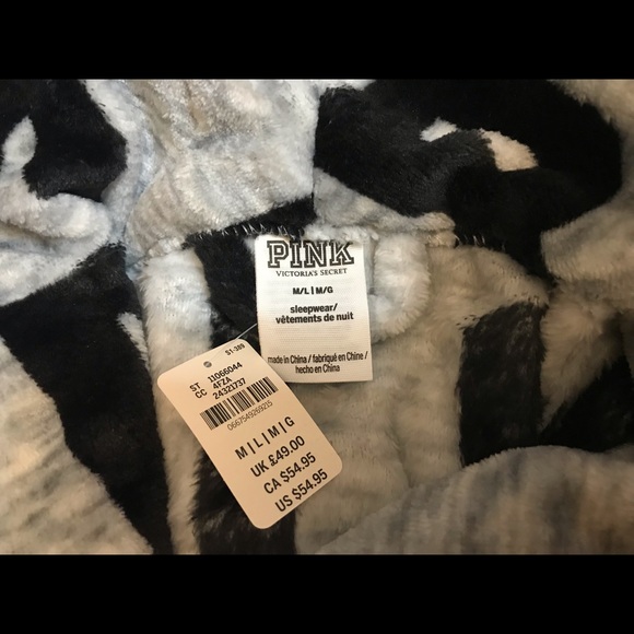 Victoria’s Secret PINK Logo Robe - Picture 2 of 4